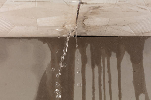 Professional Sewage Cleanup technician working in Benton, AR